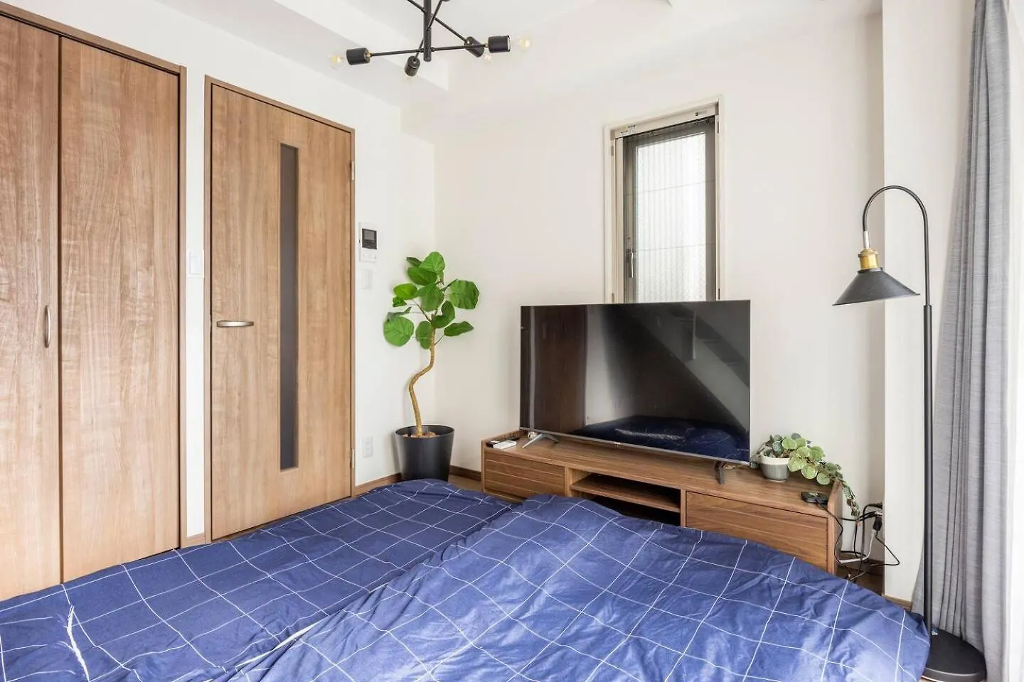 上野駅徒歩５分シングルベッド４台+ソファベッド２台 1Ldk Apartment Tokyo