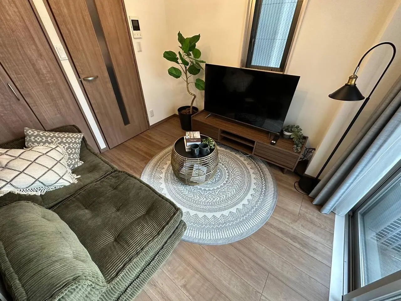 上野駅徒歩５分シングルベッド４台+ソファベッド２台 1Ldk Apartment Tokyo